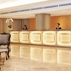 Cosmo 4*, Kuala Lumpur Malesia