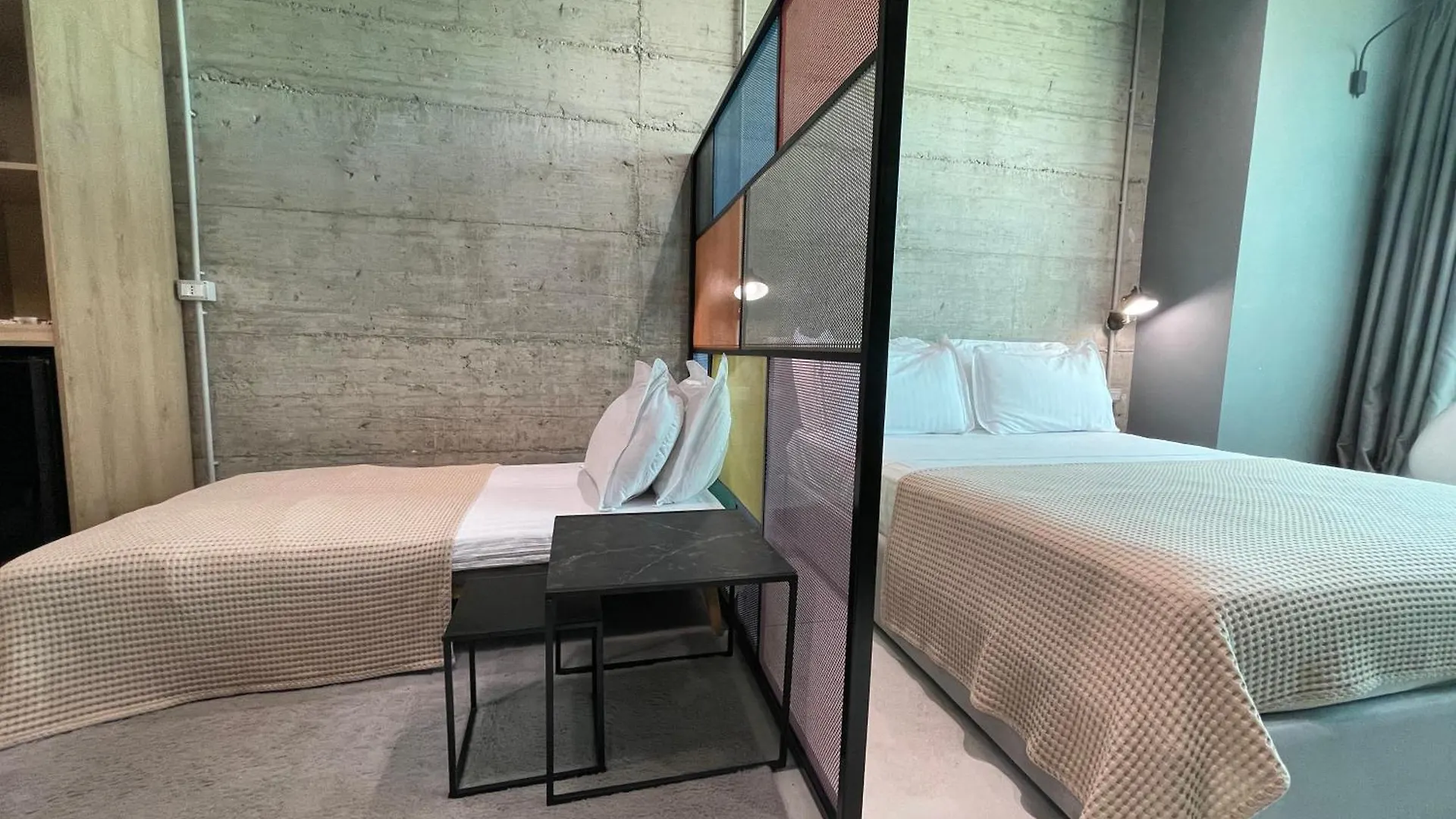 Hotel apartamentowy Ambassador Skyline Apartments Tirana Albania