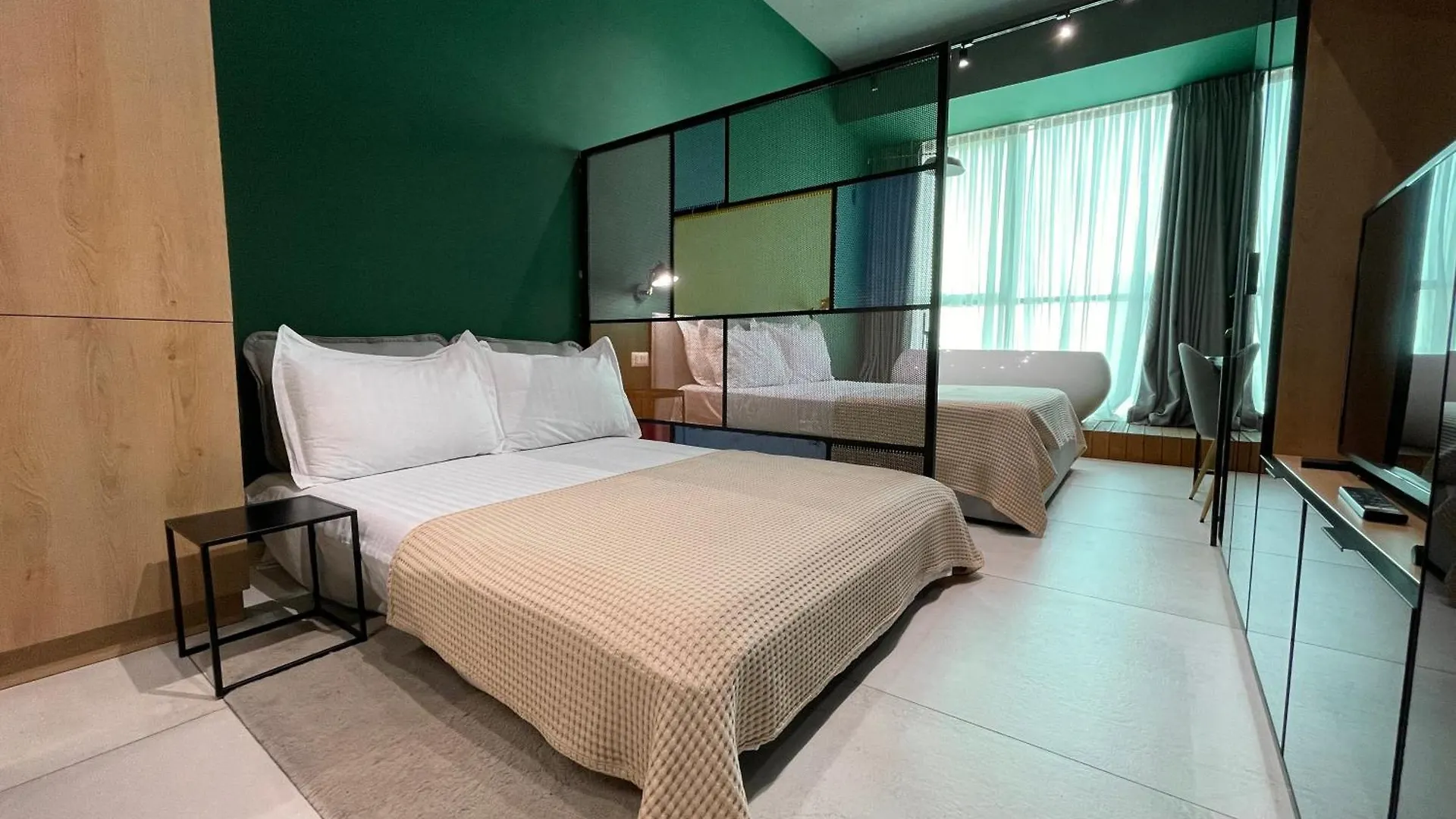 Ambassador Skyline Apartments Tirana Hotel apartamentowy